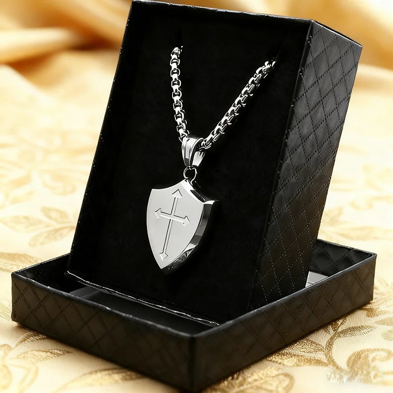 The Templar — Gold Cross Pendant