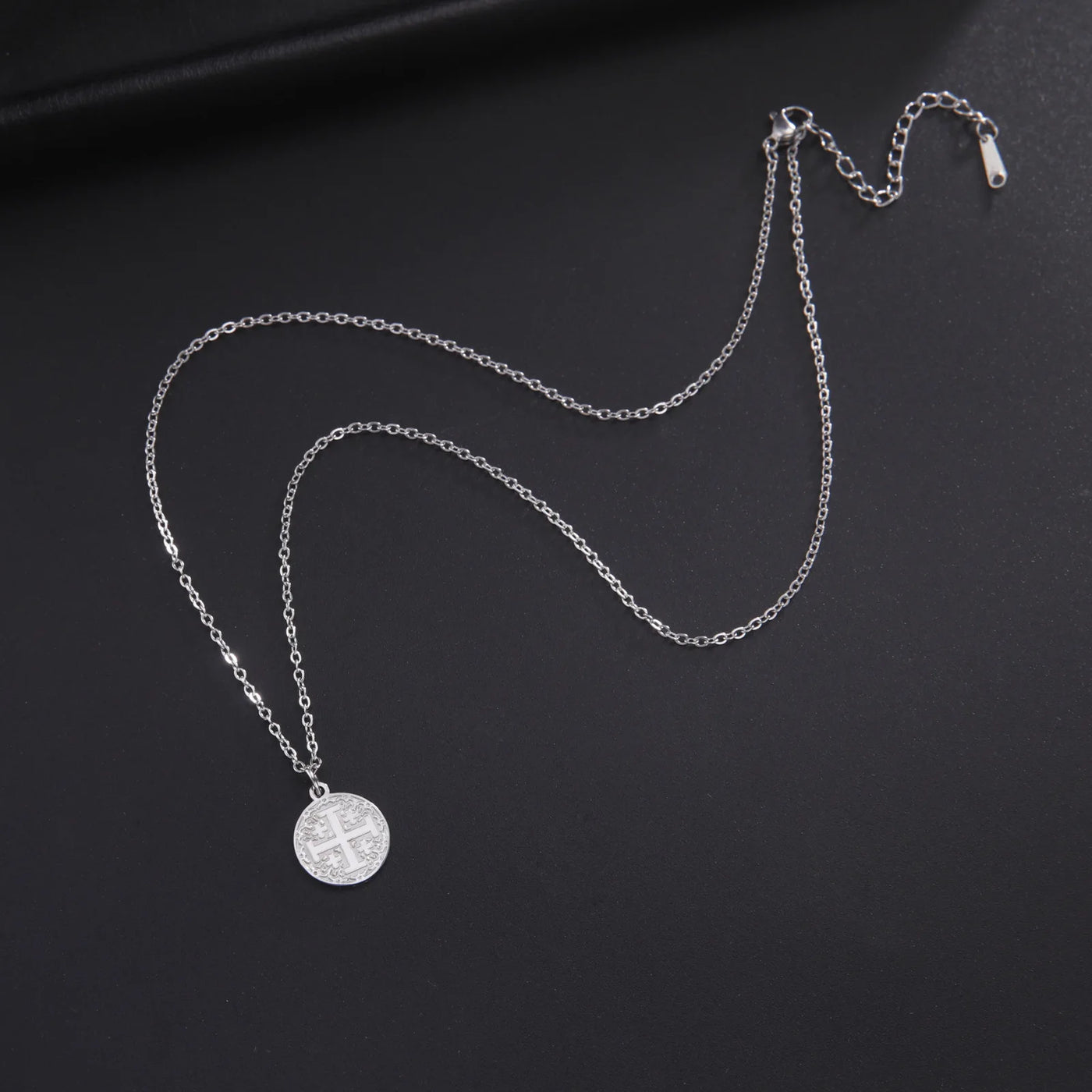Dreamtimes Jerusalem Crusaders Cross Pendant Necklace for Women Men Jerusalem Medallion Disc Greek Religious Jewelry Gifts